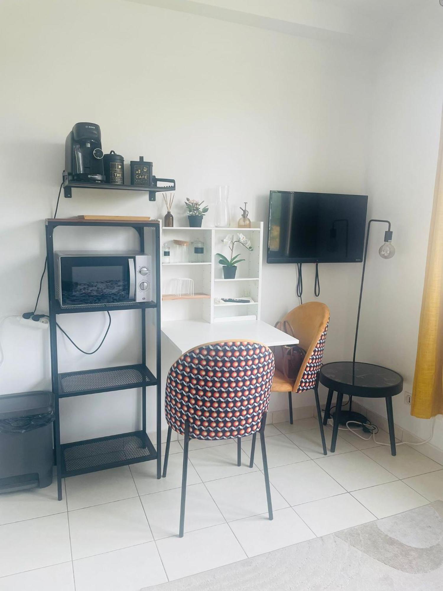 Appartamento Beau Studio A 30Min De Paris Bobigny Esterno foto